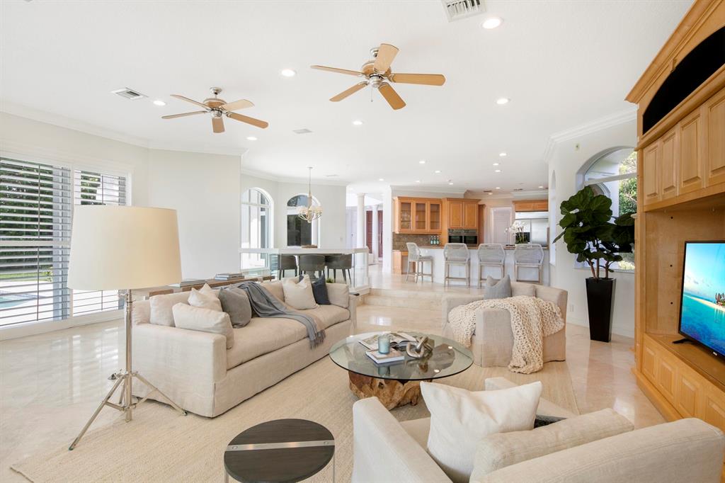 BEACHWAY NORTH - Residential