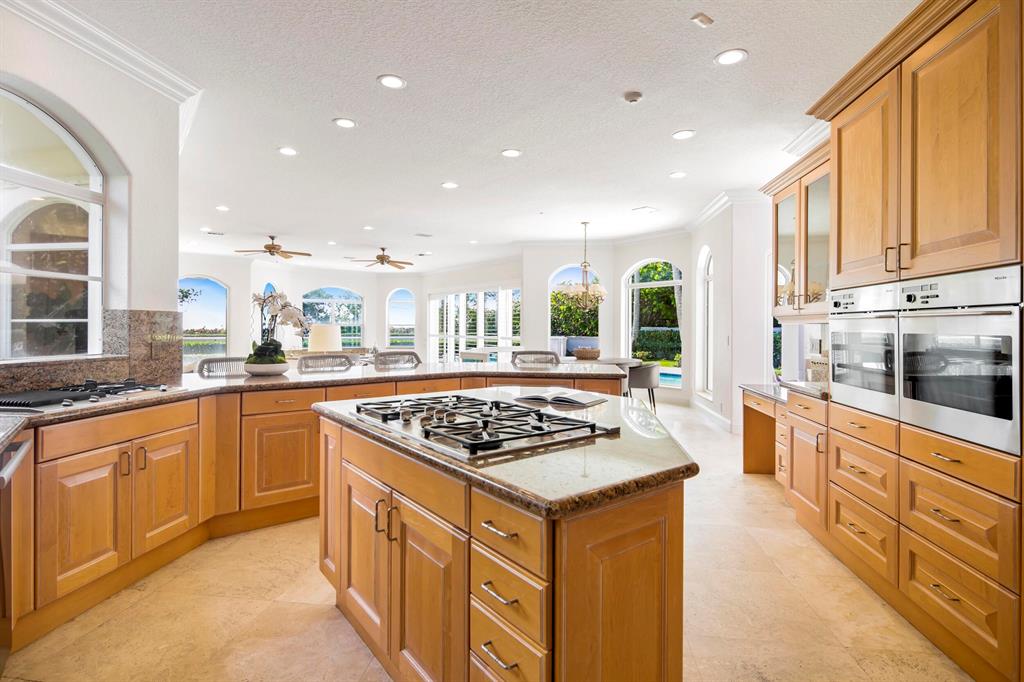 BEACHWAY NORTH - Residential