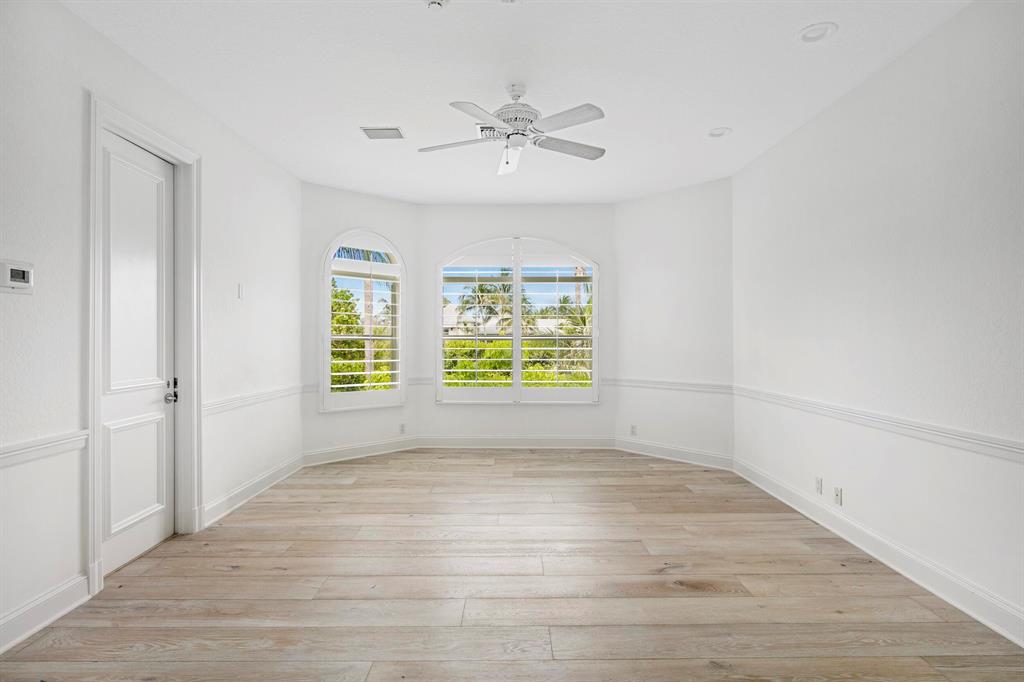 BEACHWAY NORTH - Residential