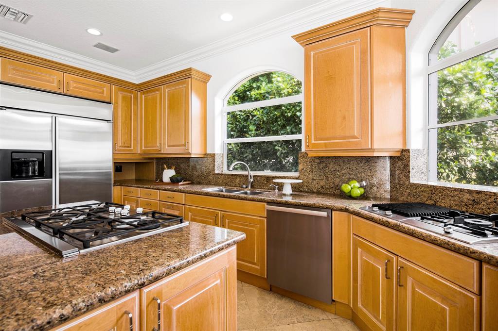 BEACHWAY NORTH - Residential