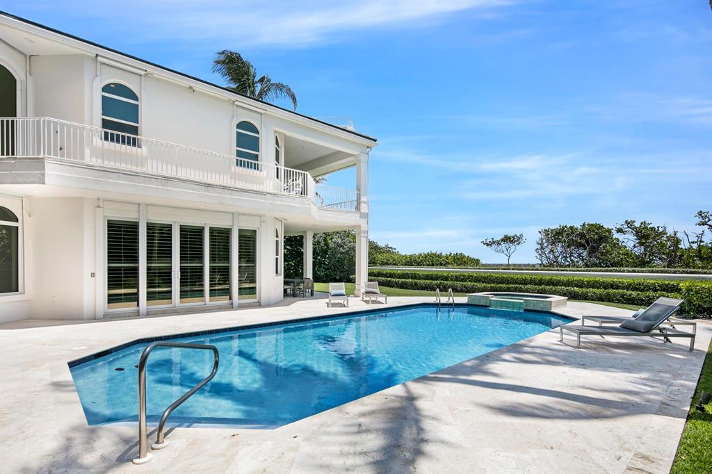 BEACHWAY NORTH - Residential