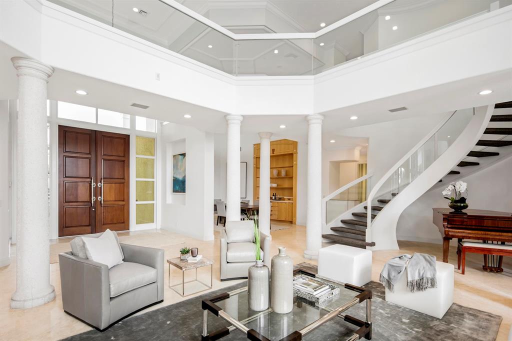 BEACHWAY NORTH - Residential