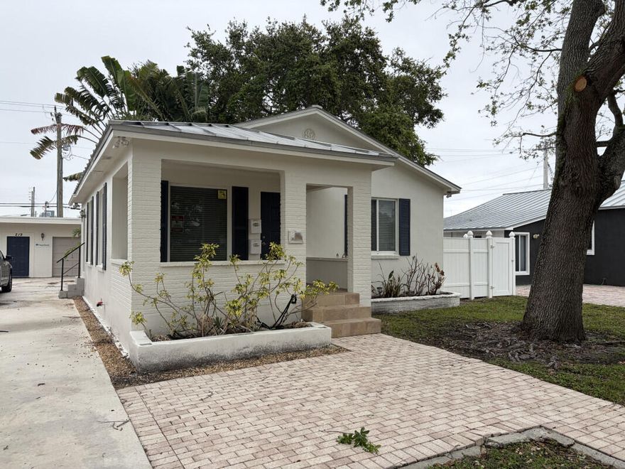 A nice 2-bedroom, 1 bath cottage. Wood floors, high ceilings in family room. Last renovated in 2008. "Back 1600 sq ft garage is not being leased and is used for owners storage."