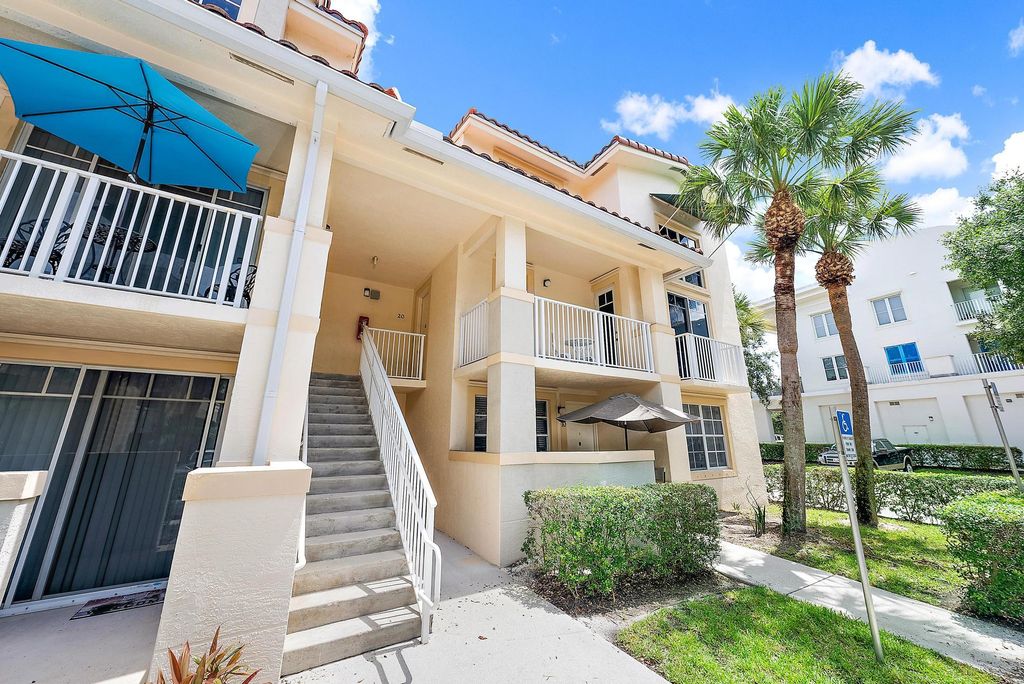Photo of 4892 Chancellor Drive #20, Jupiter, FL 33458 (MLS # R11018379)