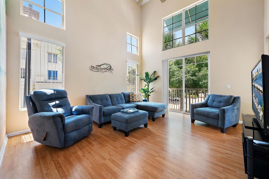 Photo of 4892 Chancellor Drive #20, Jupiter, FL 33458 (MLS # R11018379)