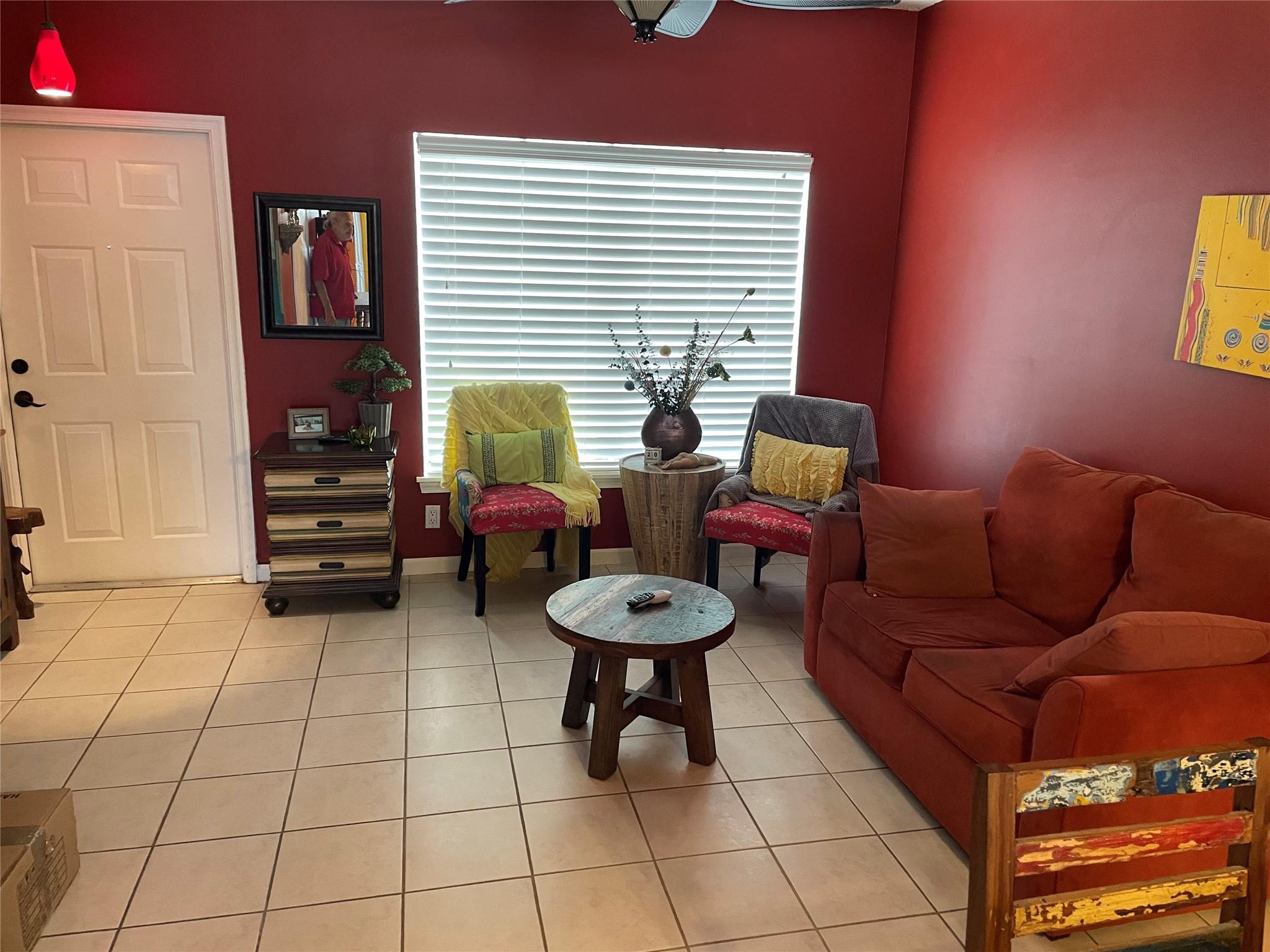 3161 SW 50th St 3161