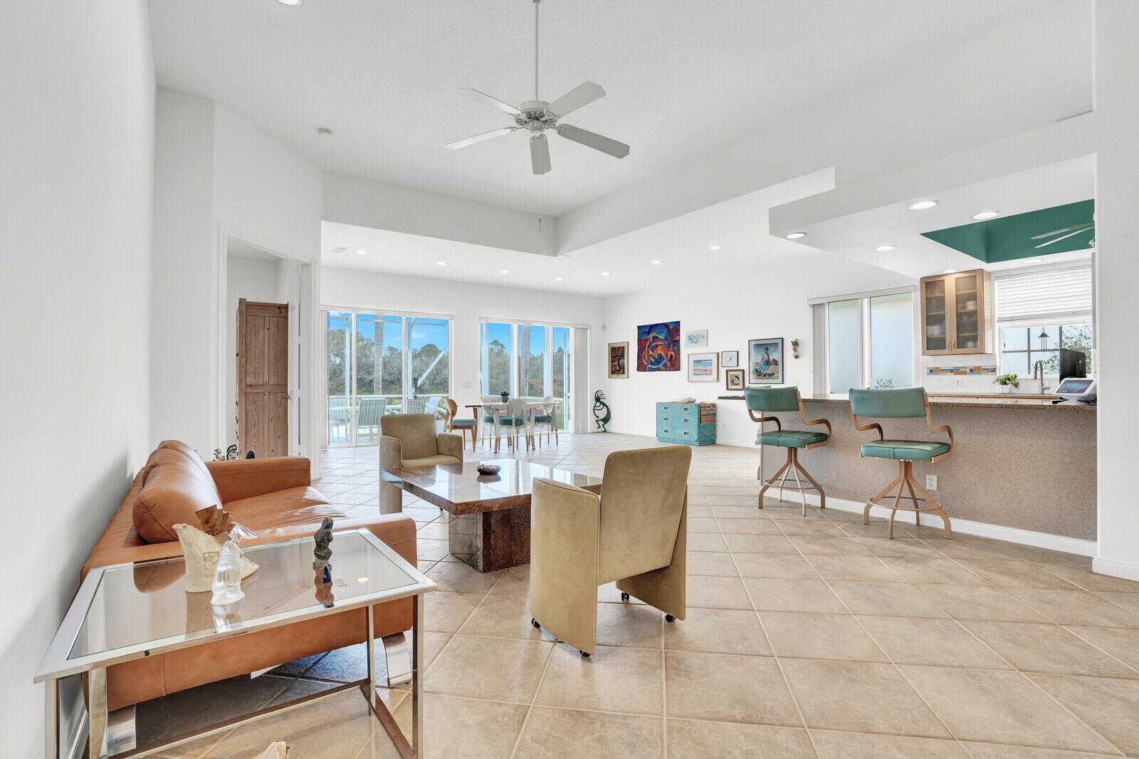 THE RETREAT - Residential