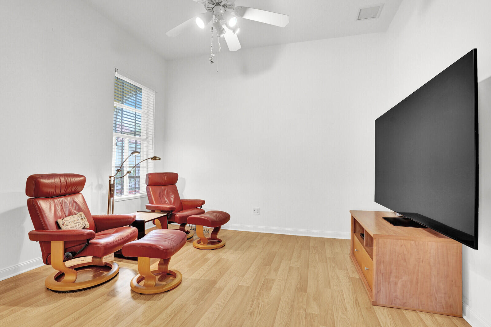 THE RETREAT - Residential