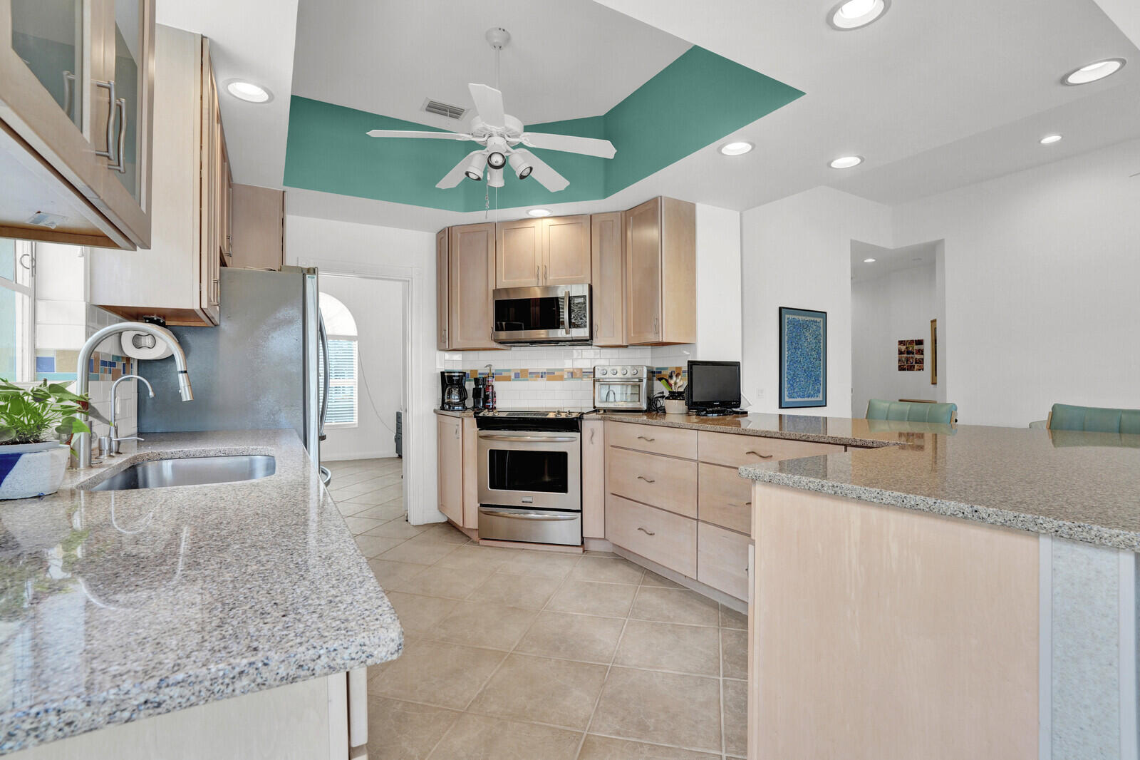 THE RETREAT - Residential