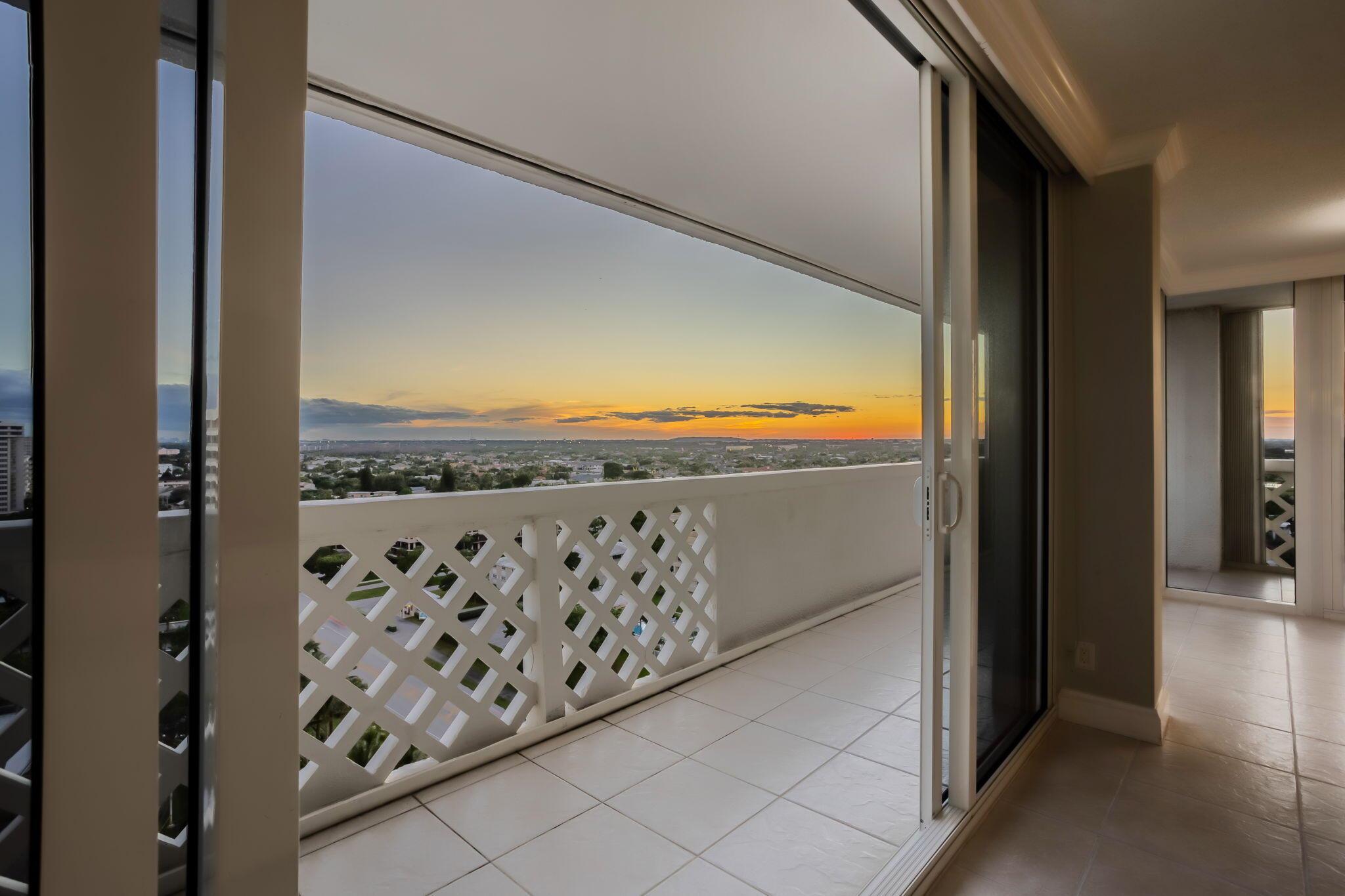 CLOISTER BEACH TOWERS - Residential