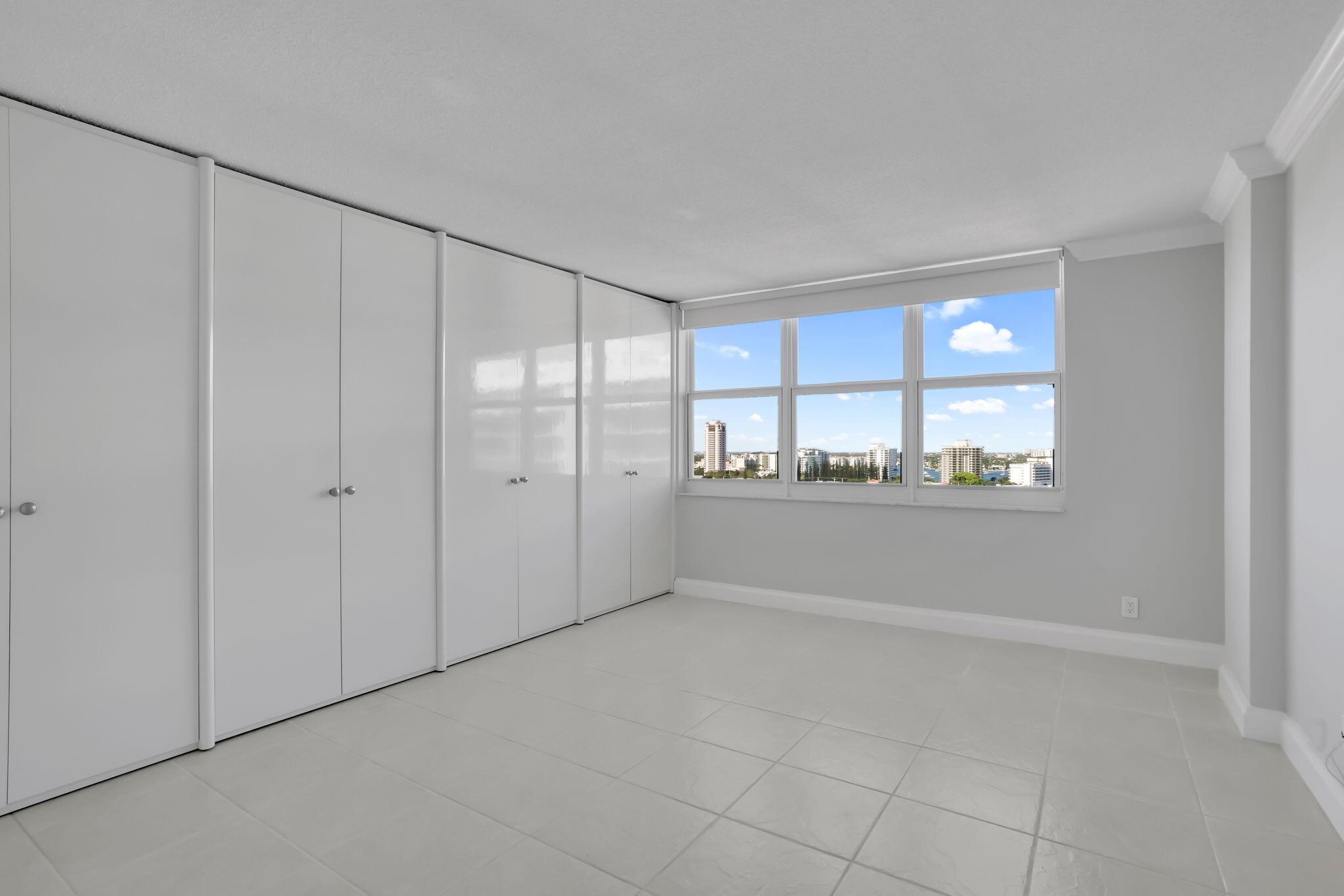 CLOISTER BEACH TOWERS - Residential