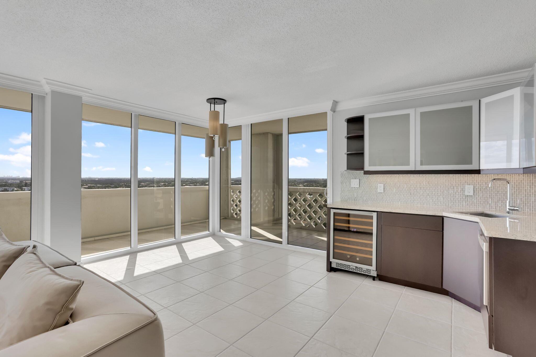 CLOISTER BEACH TOWERS - Residential