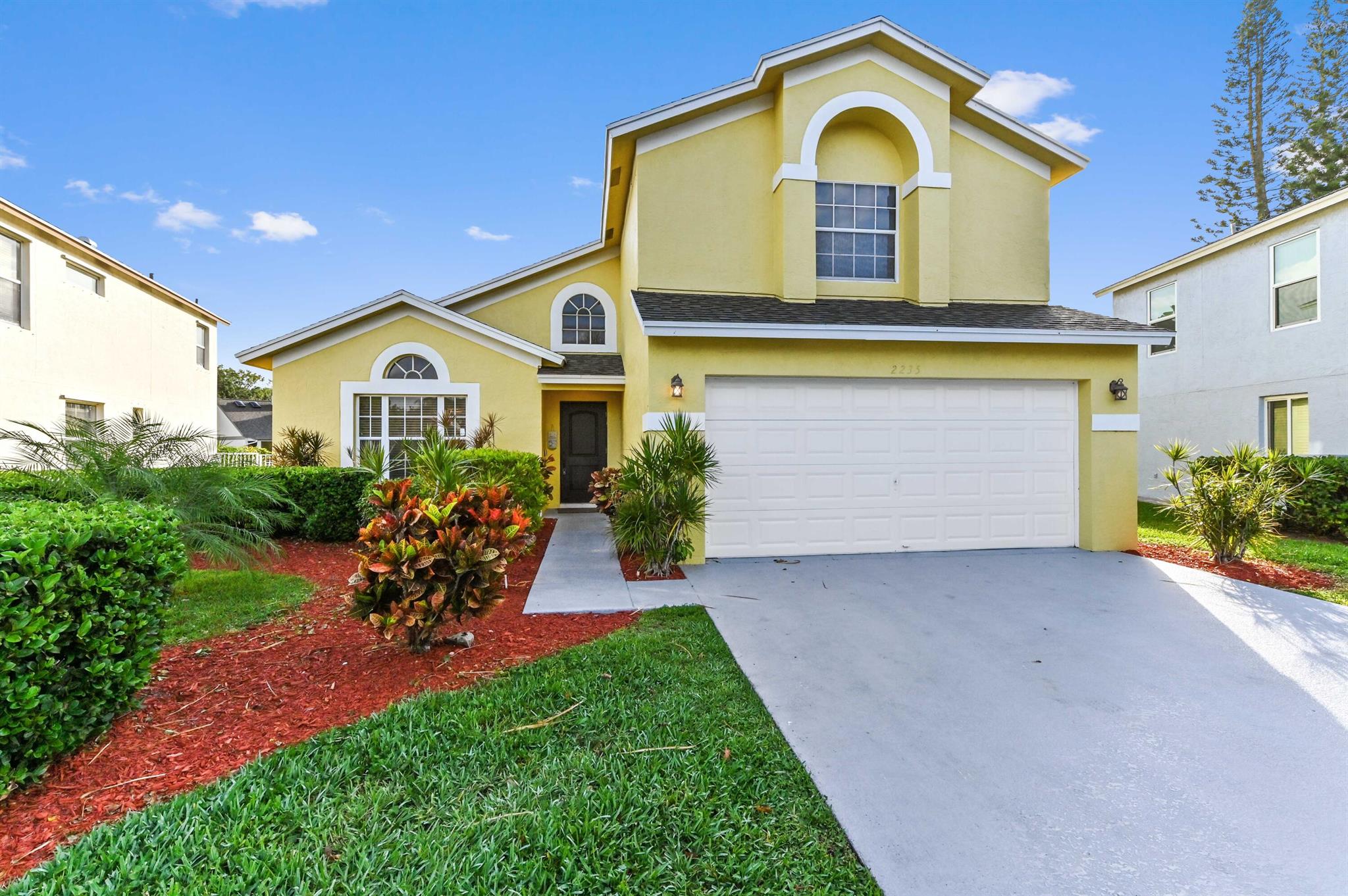 2235 Soundings Court