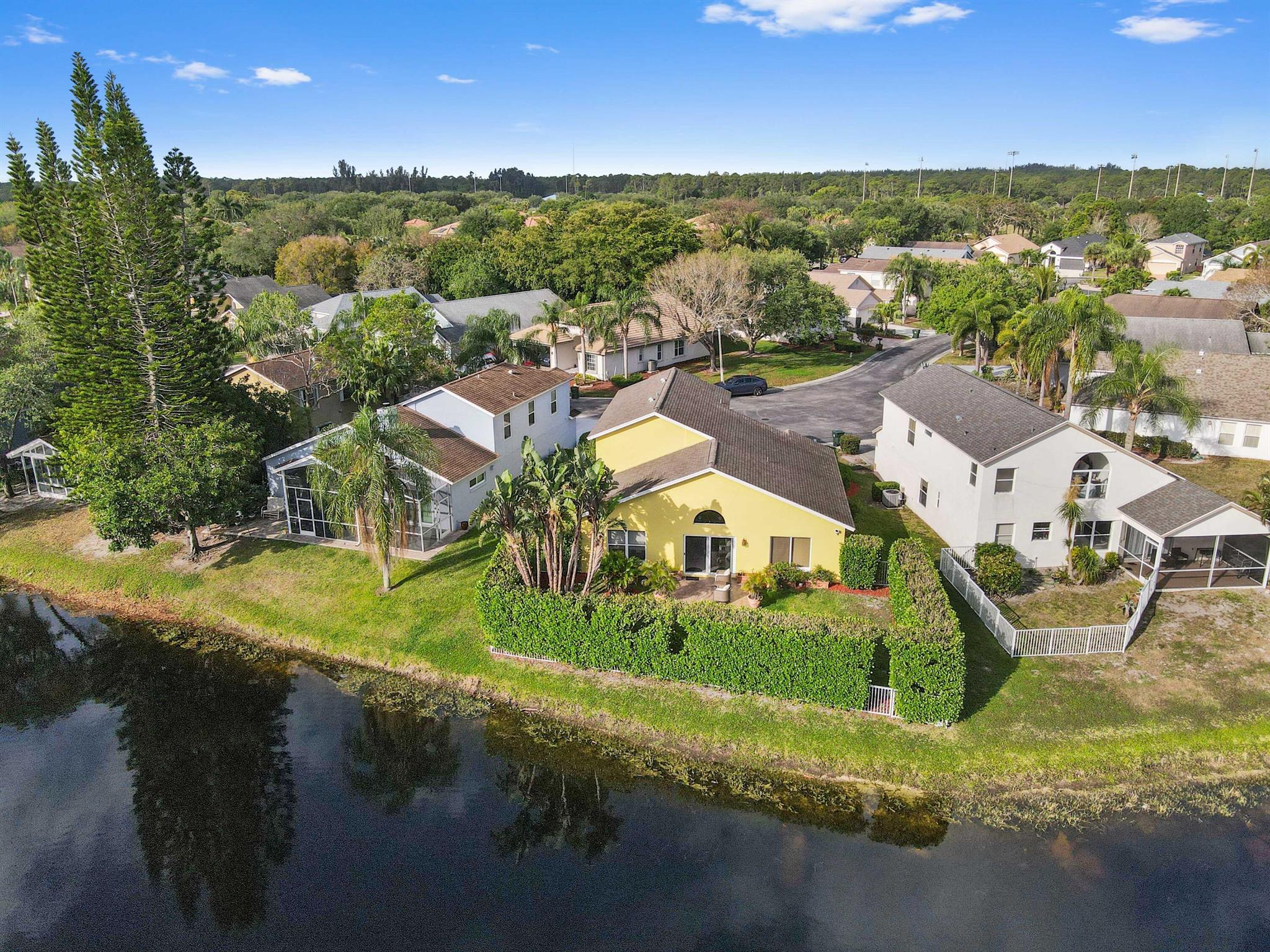 2235 Soundings Court