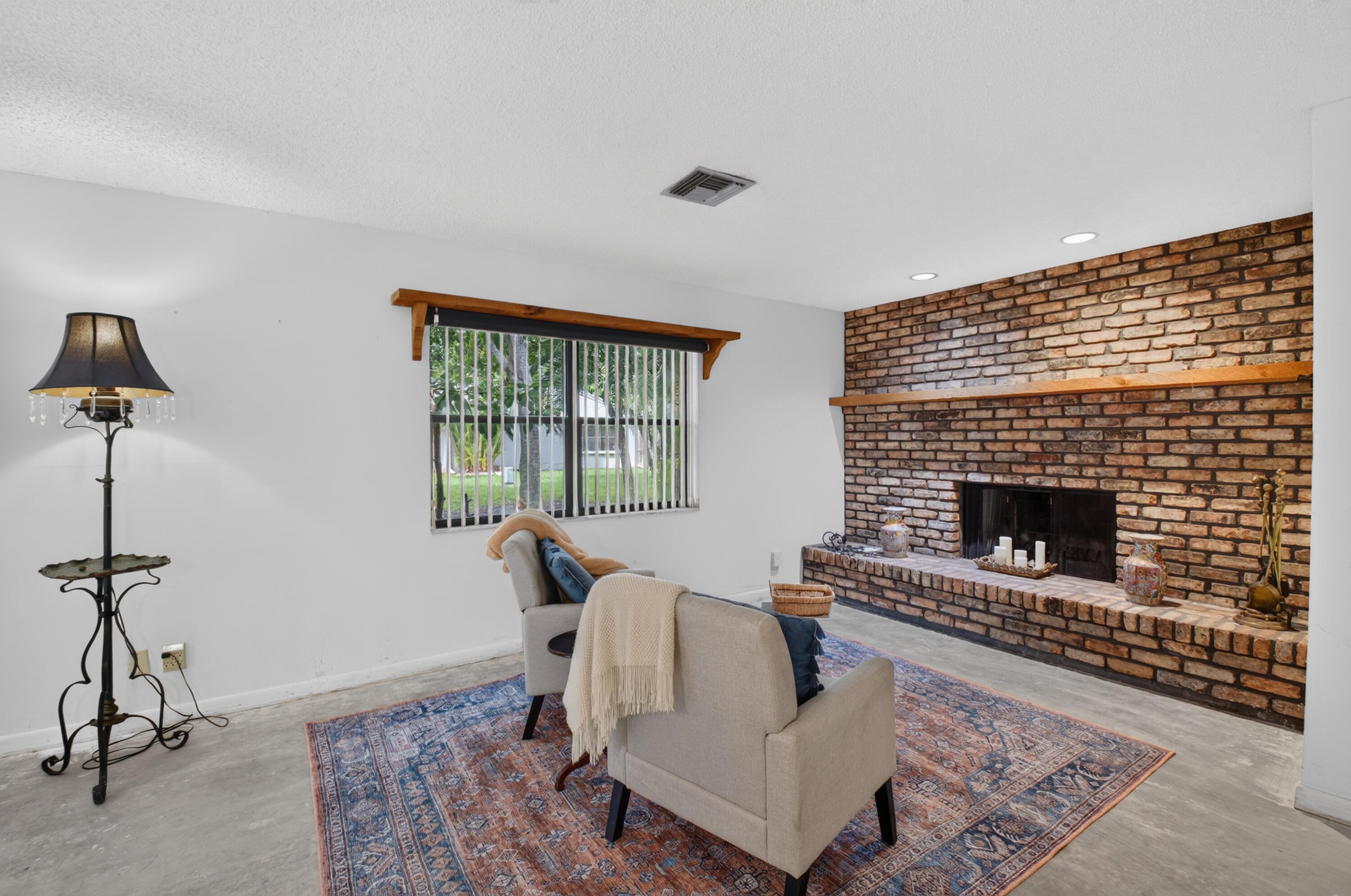 772 NW 25th Avenue
