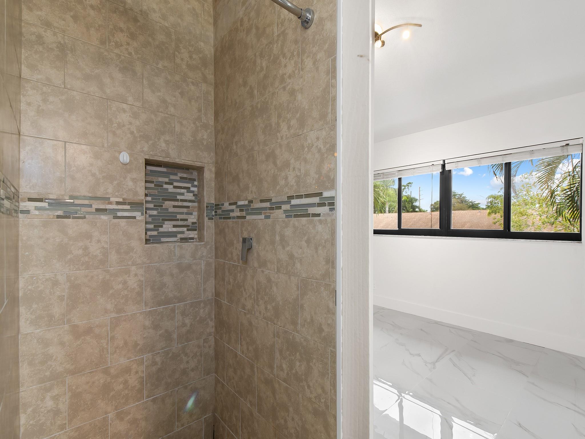 Pine West - Residential