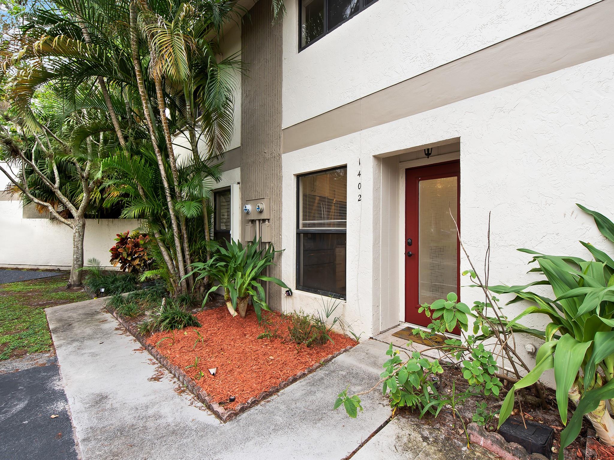 Pine West - Residential