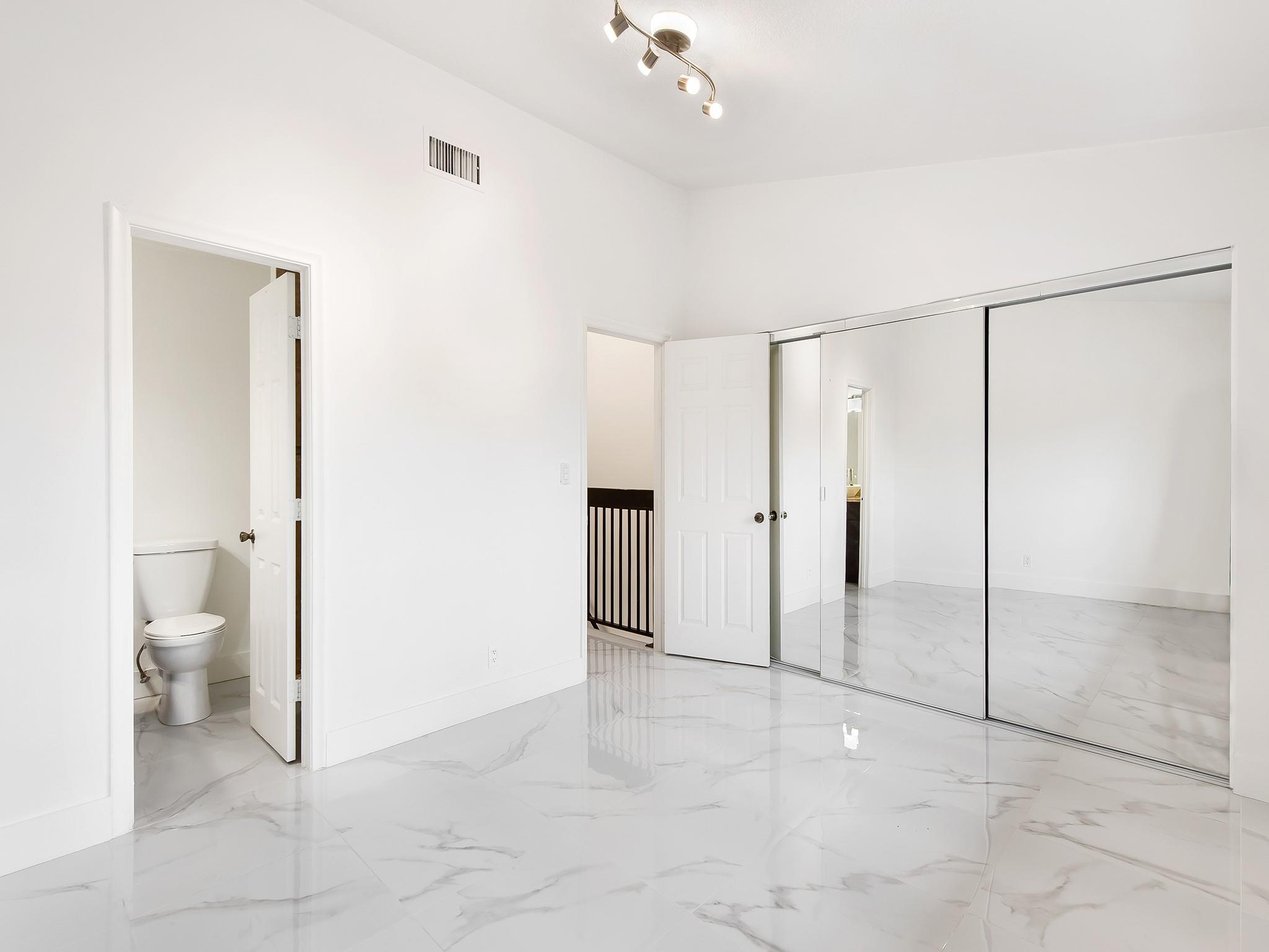 Pine West - Residential