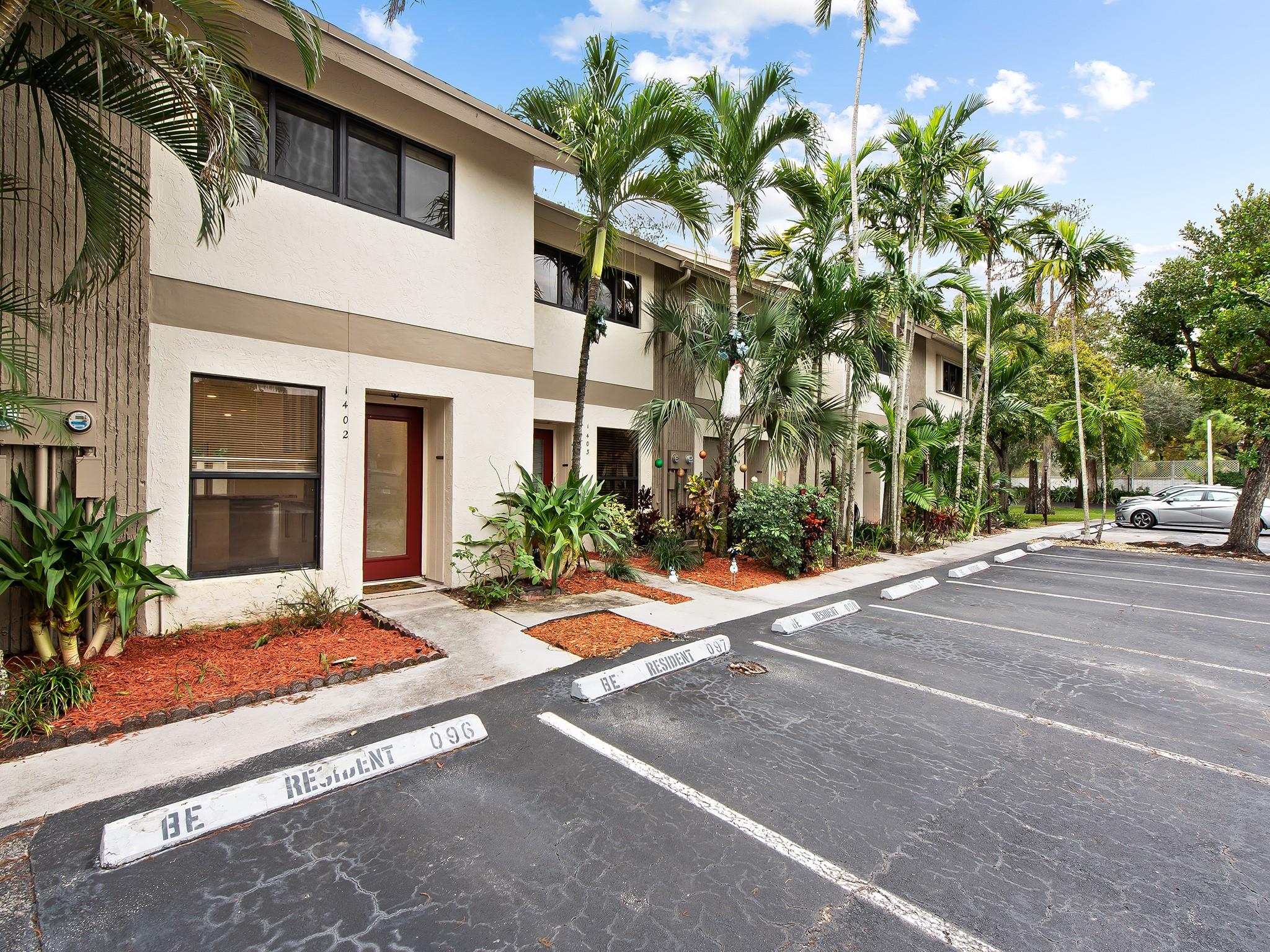 Pine West - Residential