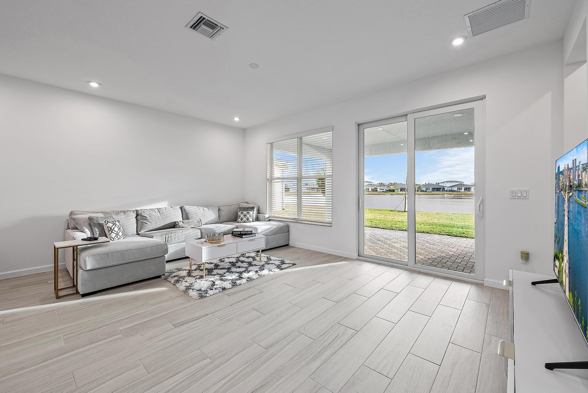 Emery II - Residential