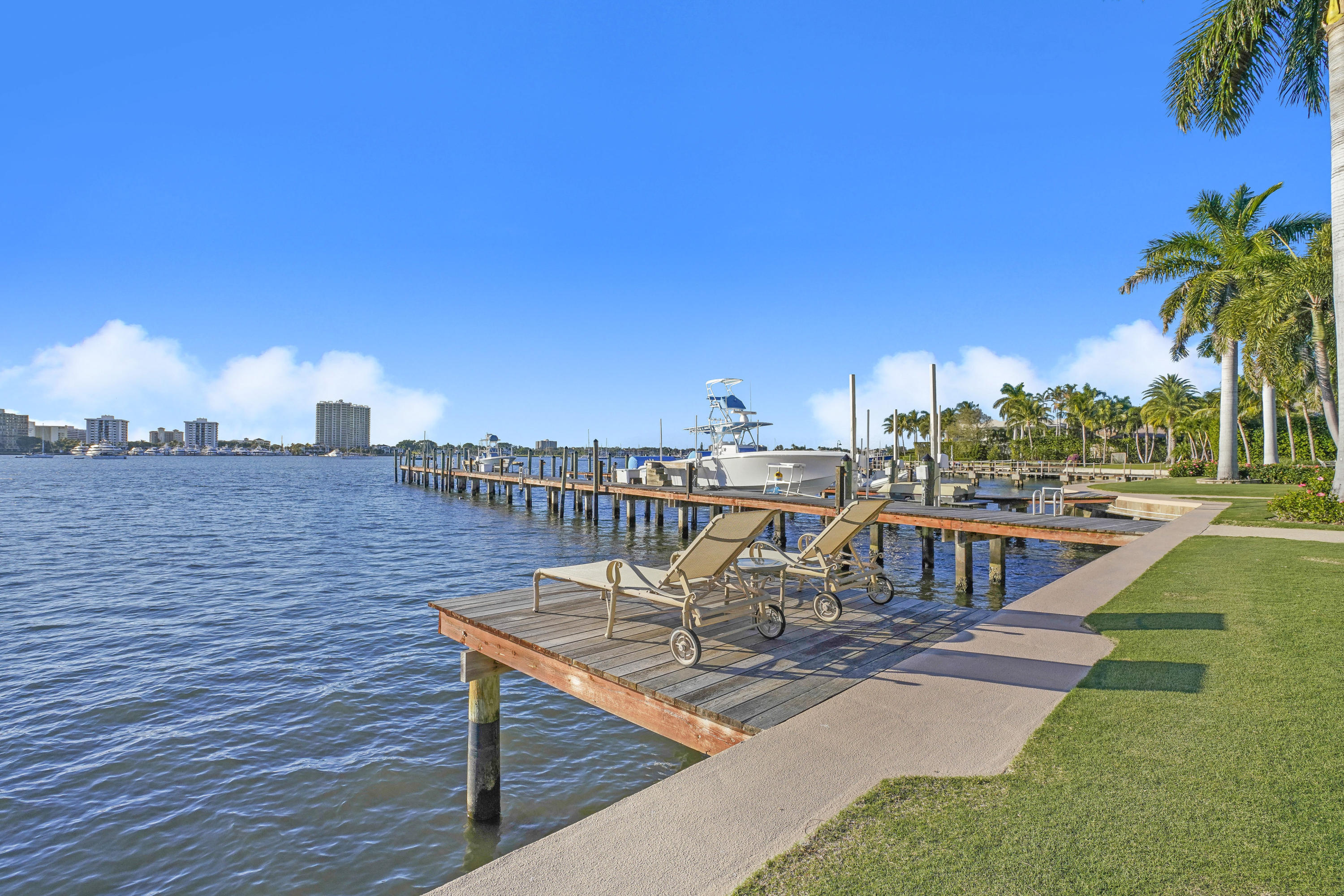 SEMINOLE BEACH - Residential