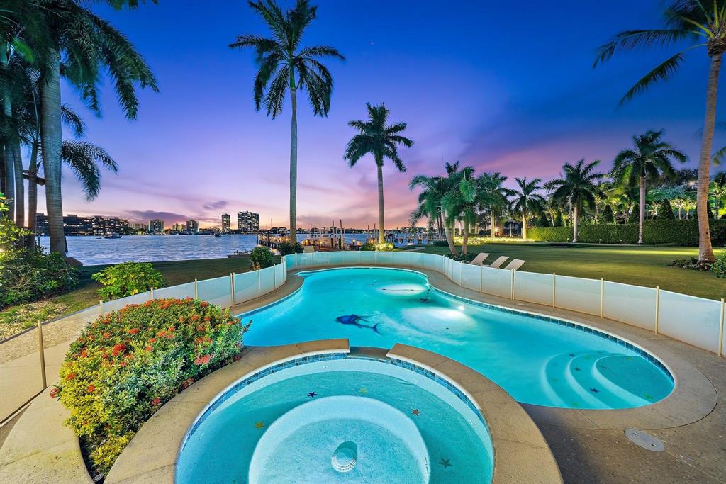 SEMINOLE BEACH - Residential