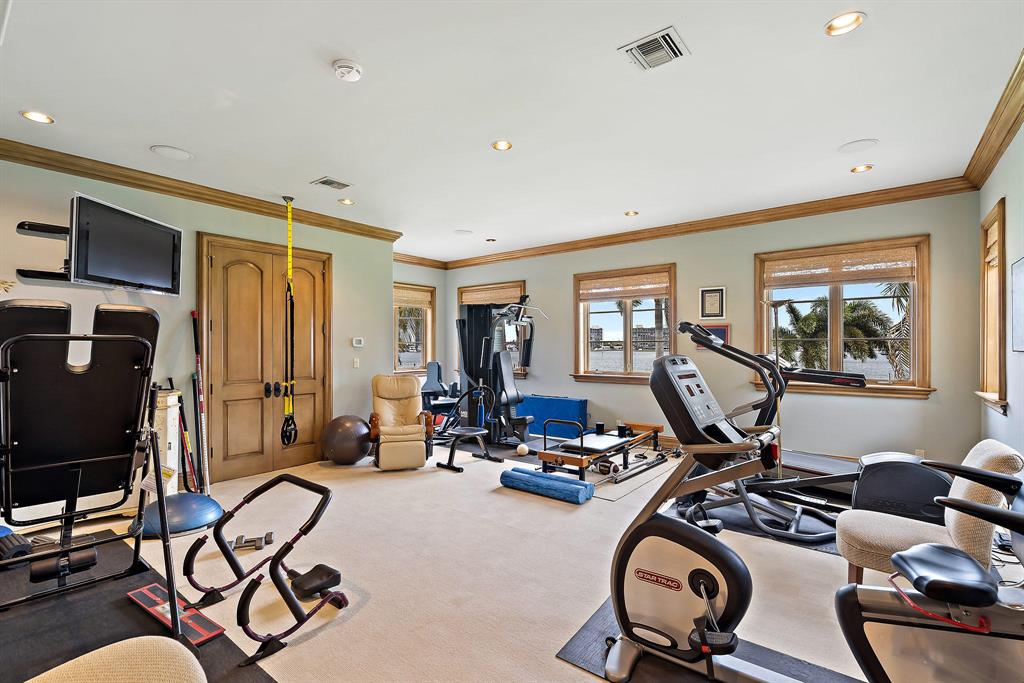 SEMINOLE BEACH - Residential