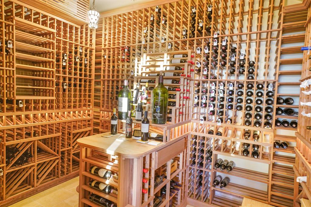 SEMINOLE BEACH - Residential