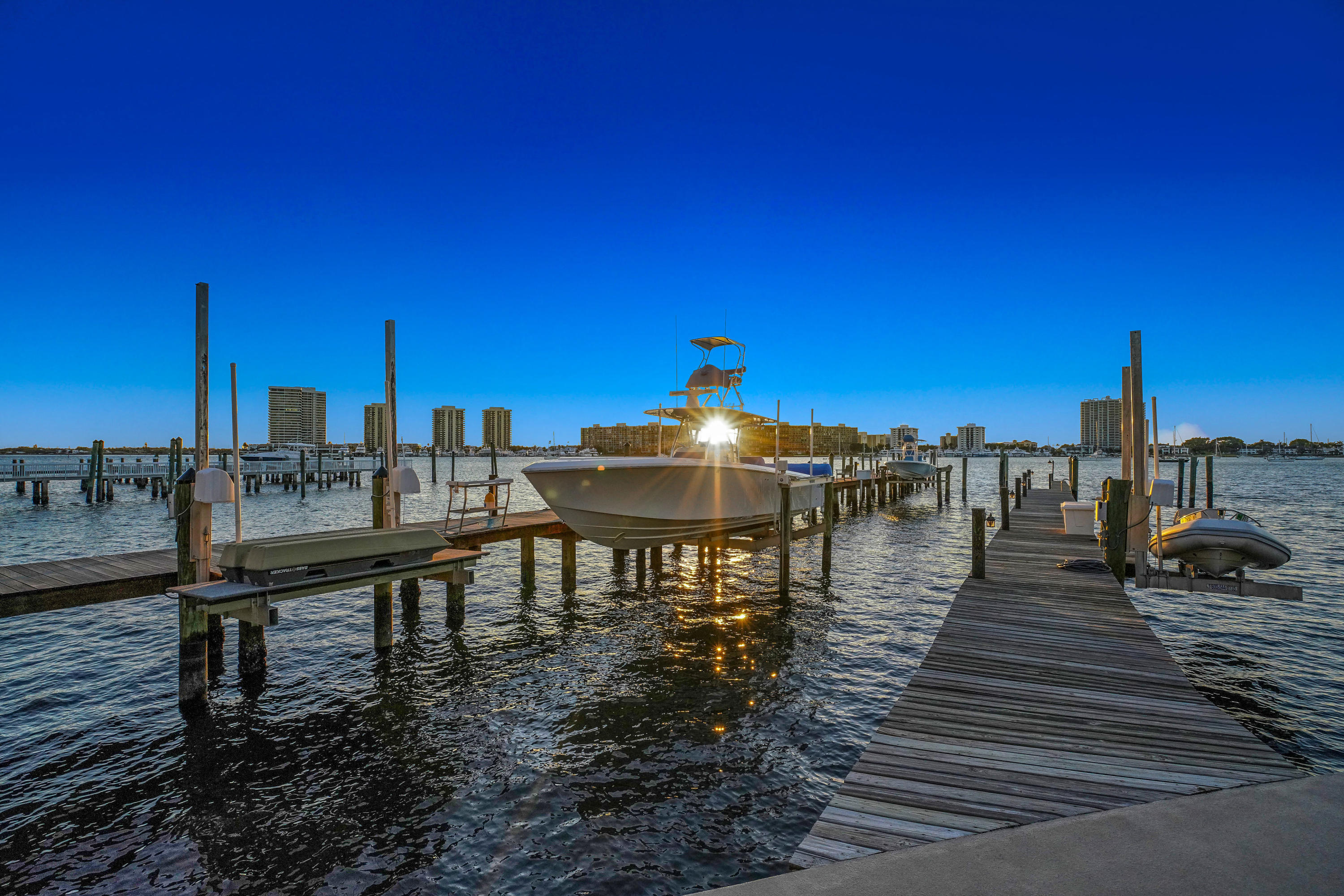 SEMINOLE BEACH - Residential