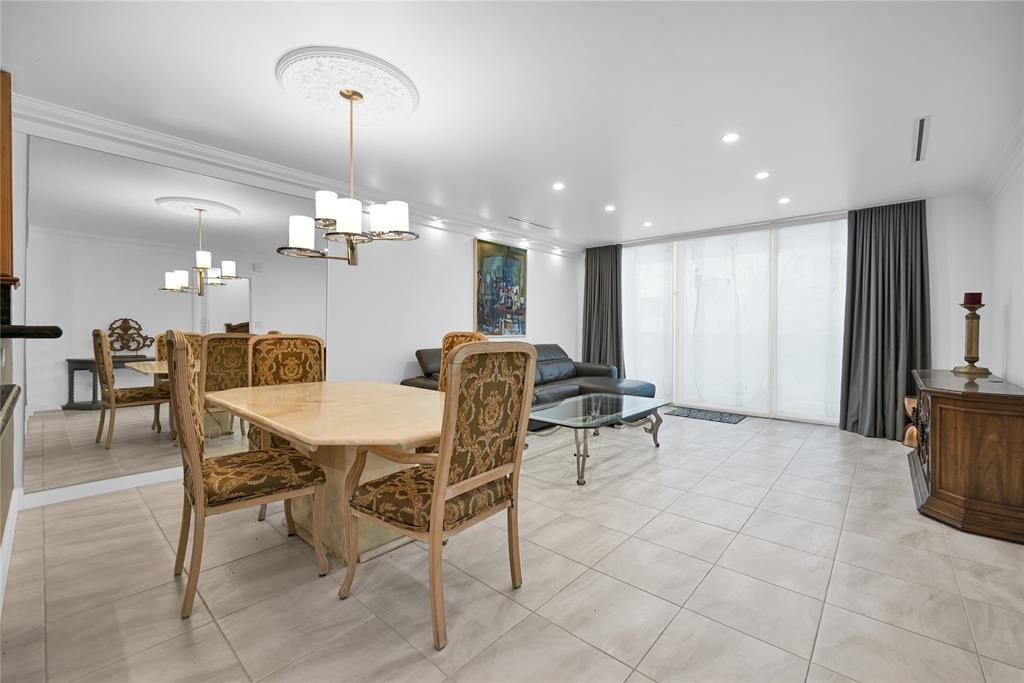 Parker Plaza - Residential