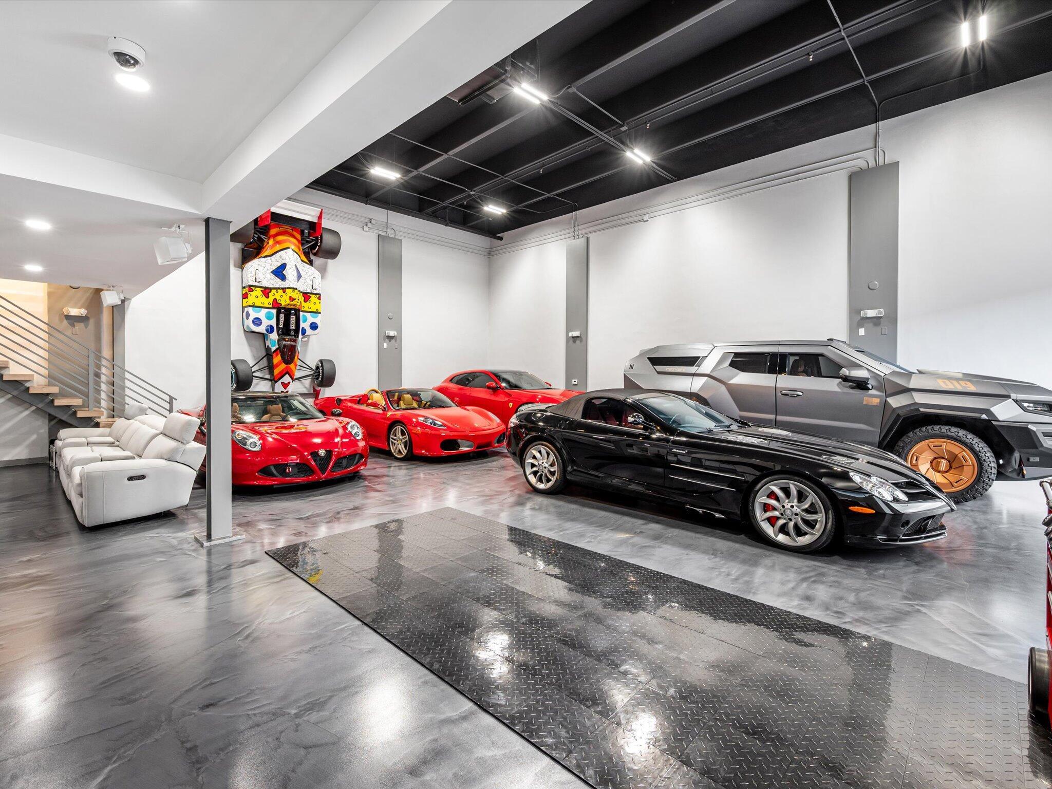 6030 NW 102nd Avenue 201