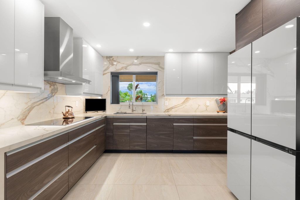 Photo of 1108 NW 29th Court, Wilton Manors, FL 33311 (MLS # B26020311)