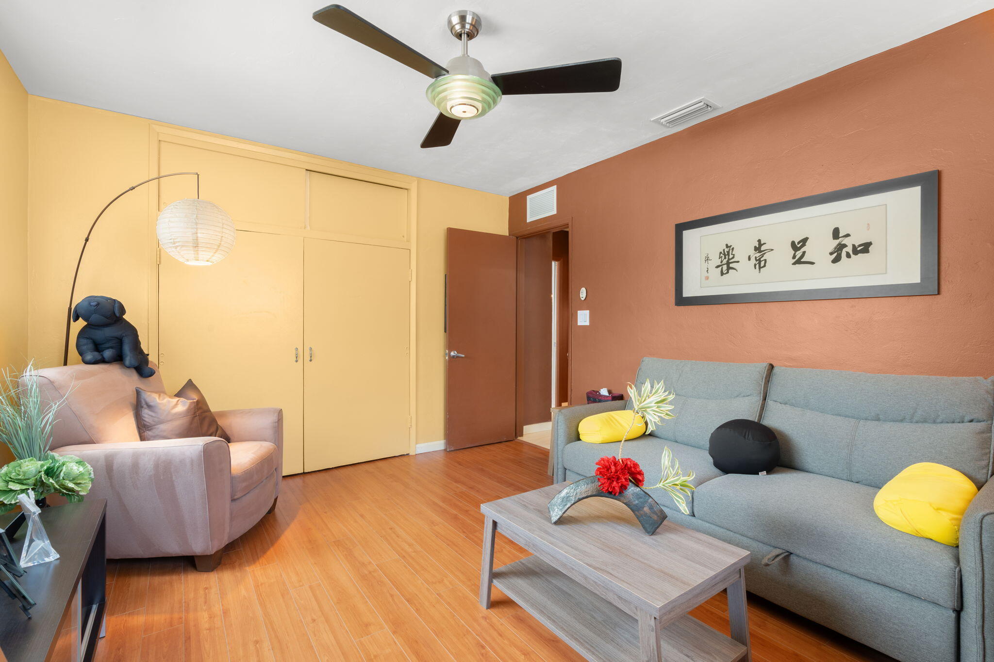 JENADA ISLE - Residential