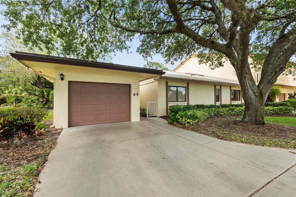 Photo of 2975 Bent Pine Drive, Fort Pierce, FL 34951 (MLS # R10786437)
