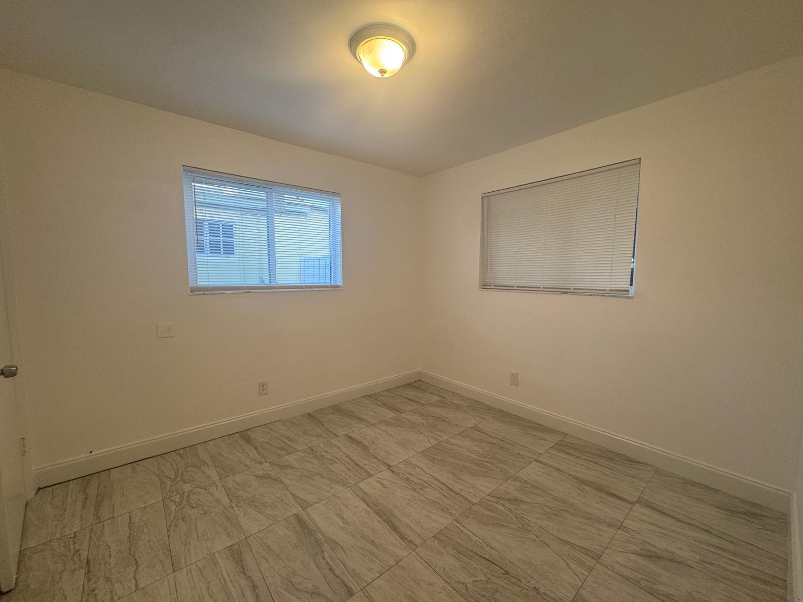 Welwyn Manor Annex 32-13 - Residential