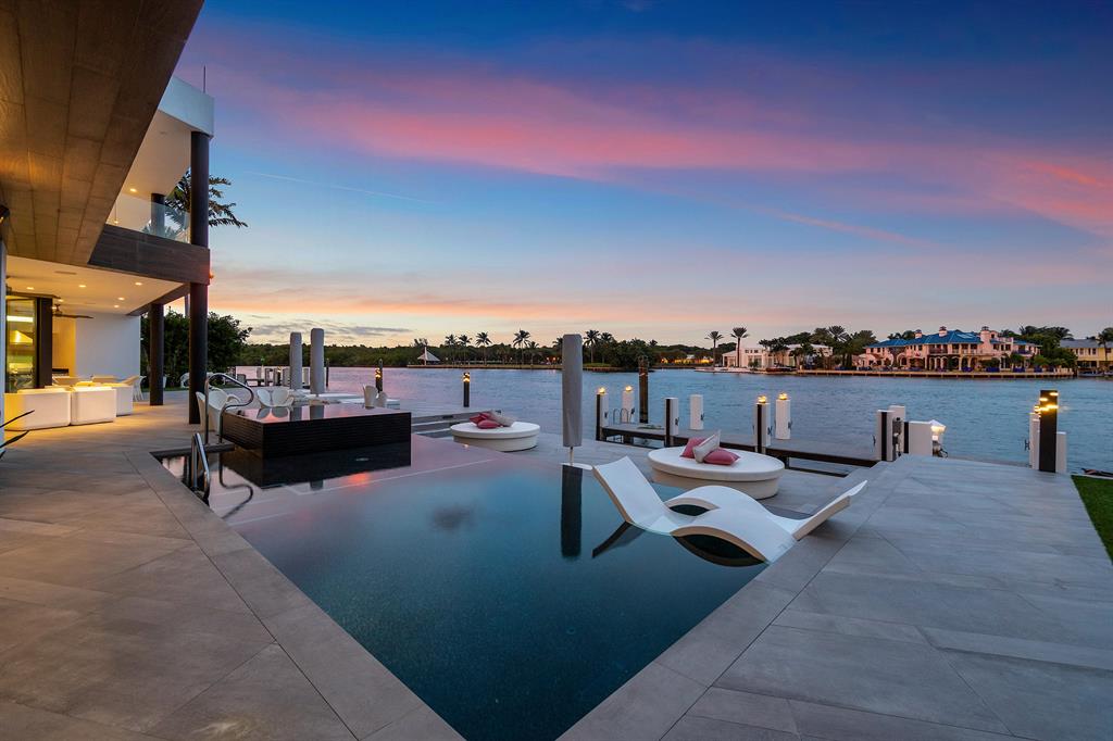 GOLDEN HARBOUR - Residential