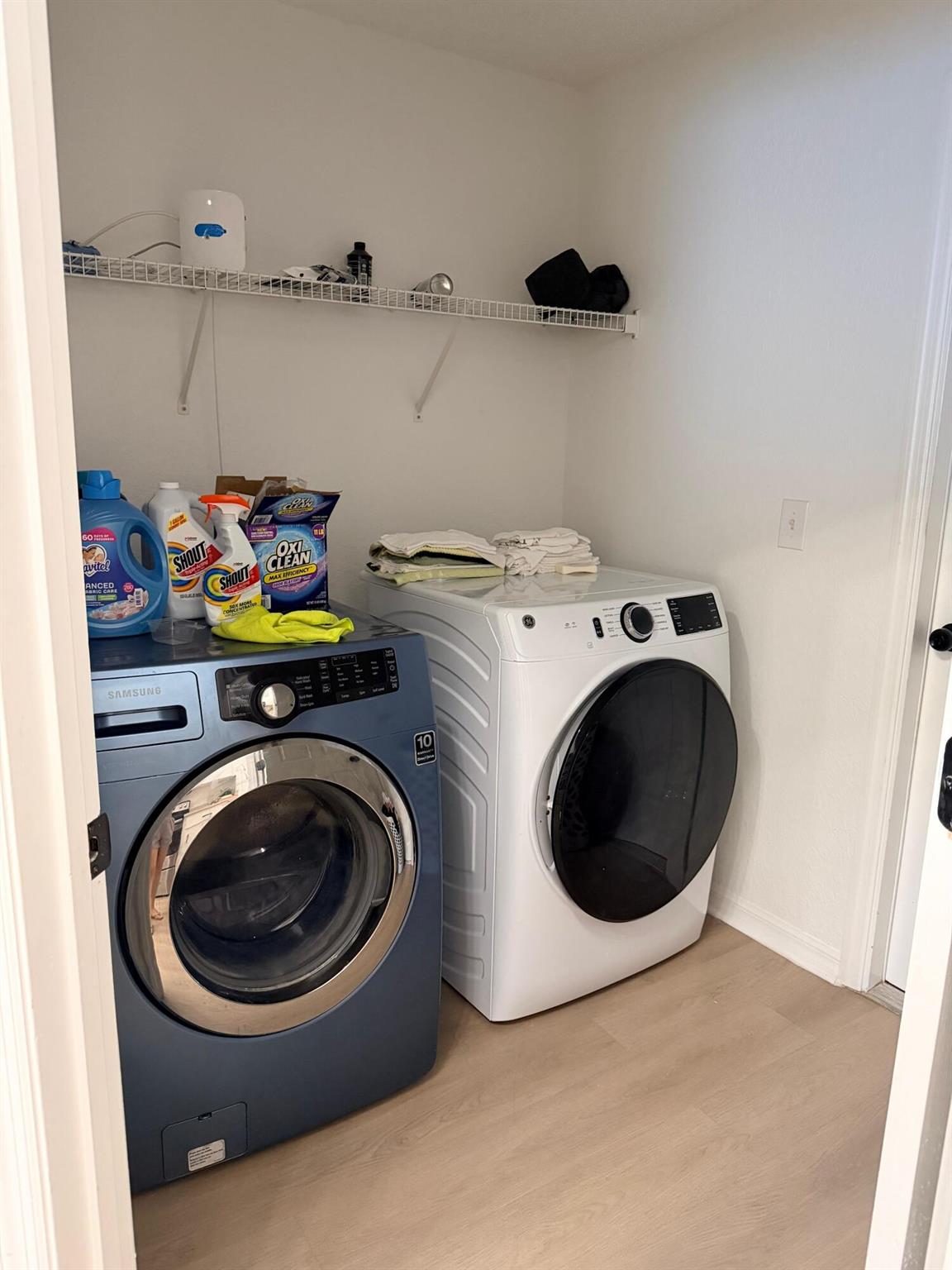 DEVONSHIRE MANOR - Residential