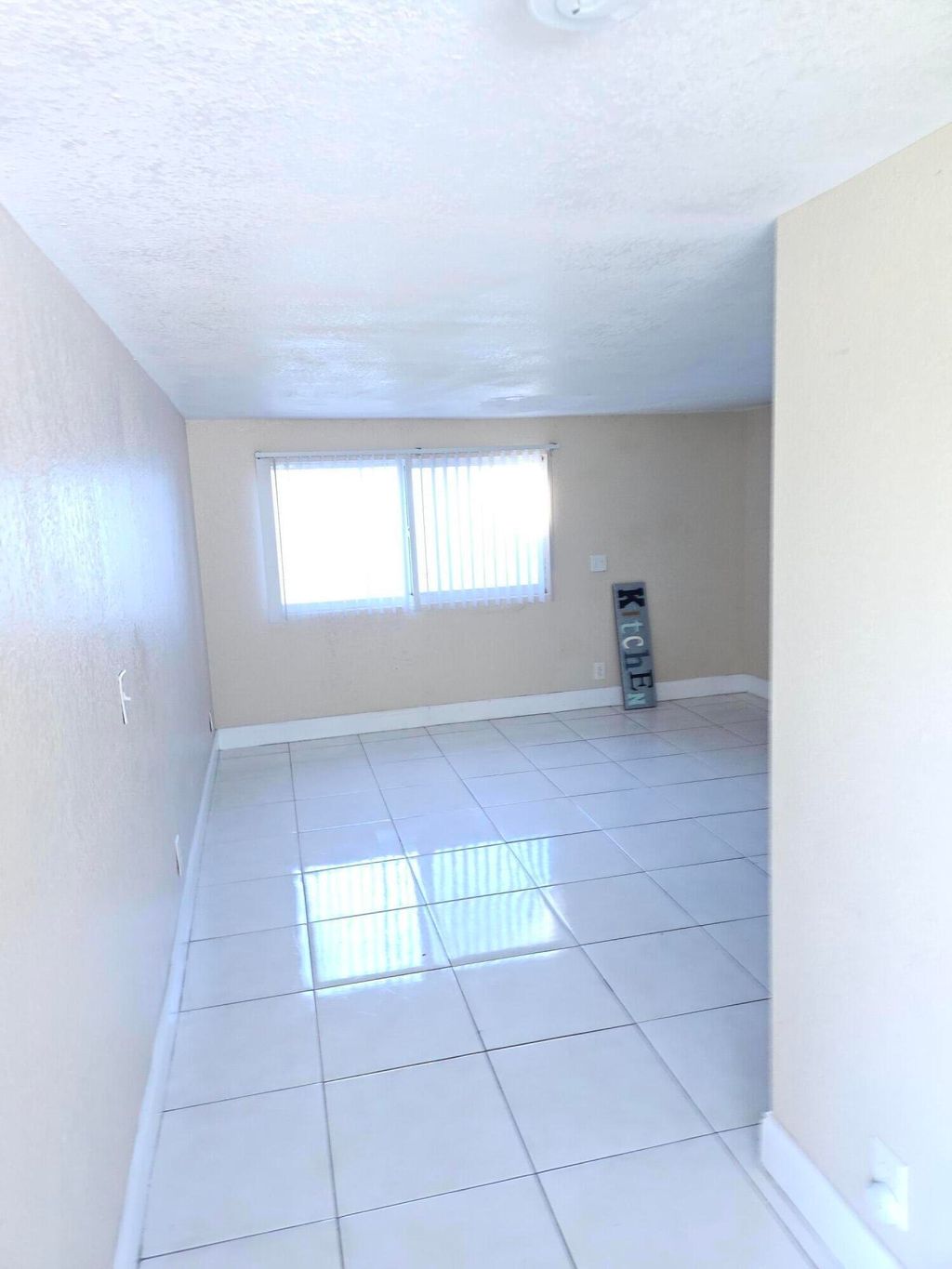 Photo of 112 SE 9th Avenue #Efficiency, Boynton Beach, FL 33435 (MLS # R11023277)
