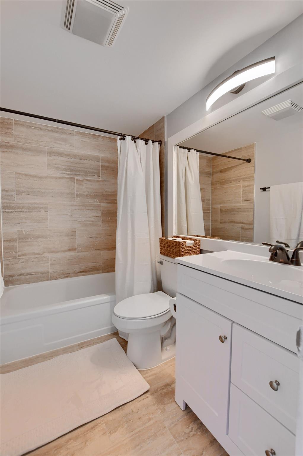 Dorset At Century Village - Residential Lease