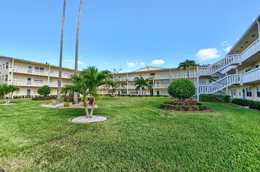 MOVE IN READY! AMAZING 1ST FLOOR CONDO, LAKE VIEWS, WELL KEPT, NEAR LAUNDRY ROOM AND MAIL BOXES, COMMUNITY REQUIRES AGE 55 OR OLDER, GUARD GATED, BUS, CLUB HOUSE, POOLS, GAME ROOM AND MORE ...