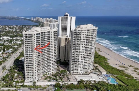 Photo of 2700 N Ocean Drive #2005b, Singer Island, FL 33404 (MLS # B26086519)