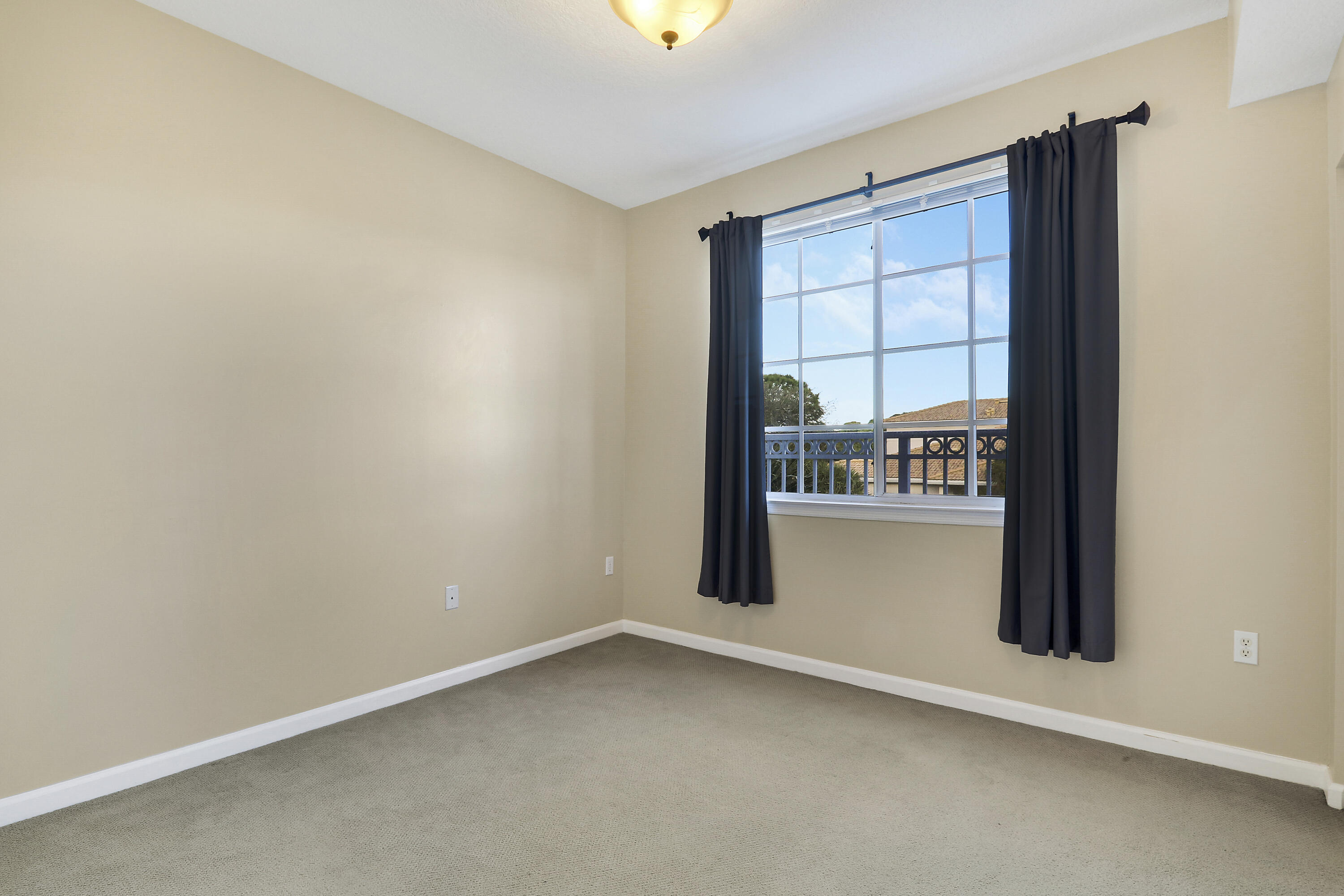 FIORE AT THE GARDENS CONDO - Residential