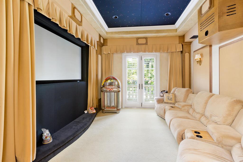 Camelot On The Atlantic 1 - Residential