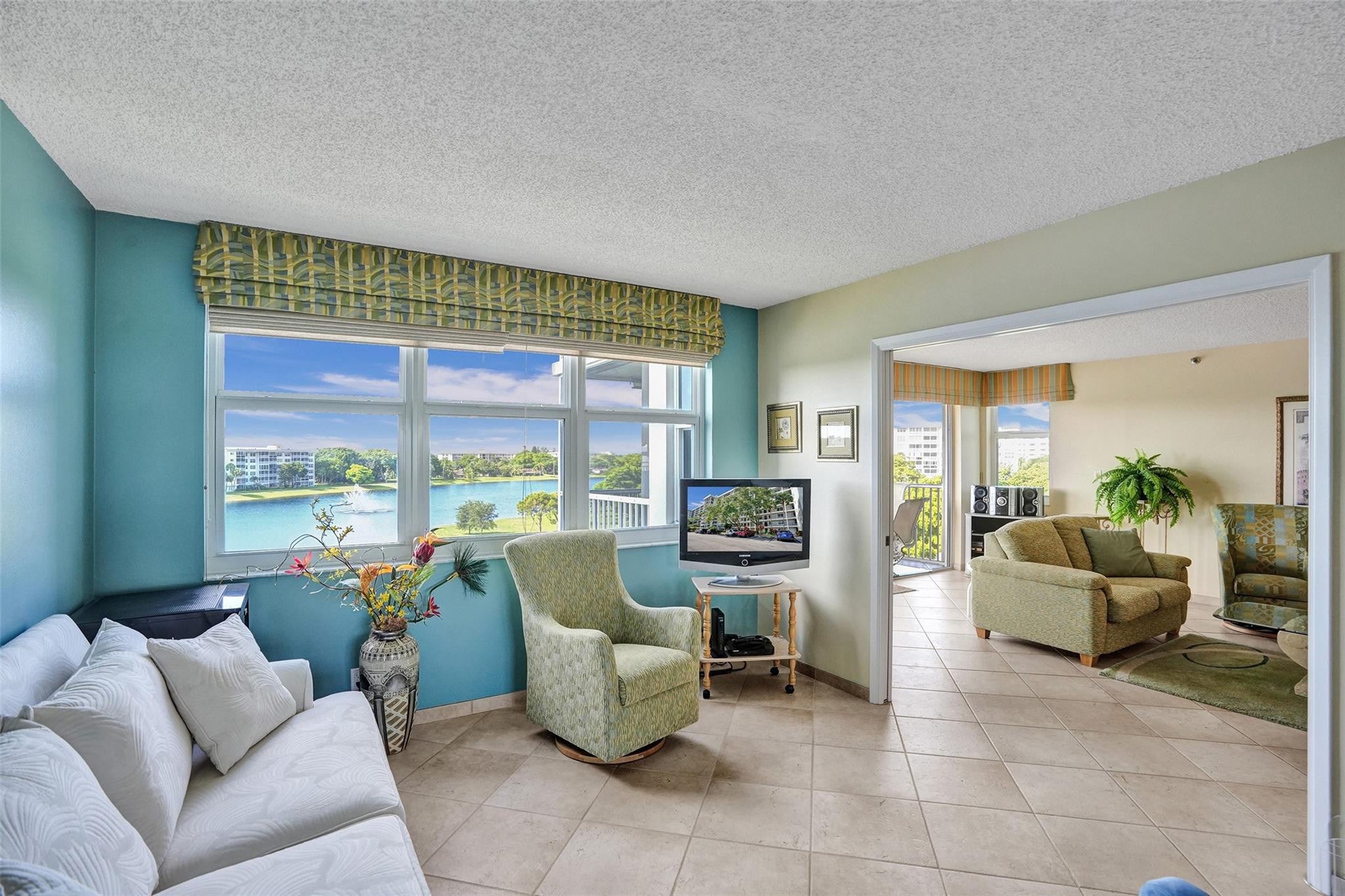 2900 N Course Drive 602
