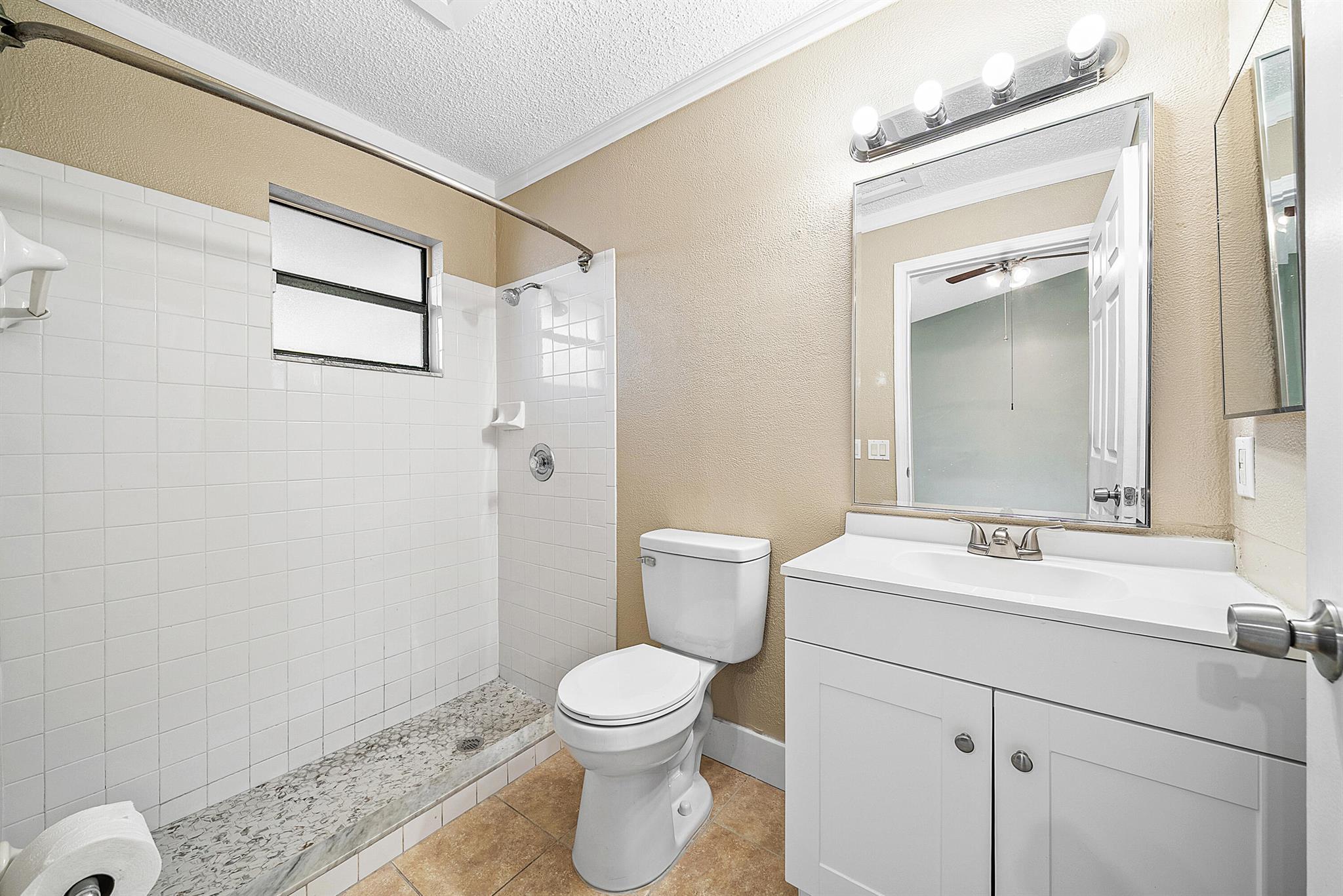 SUGAR POND MANOR OF WELLI - Residential