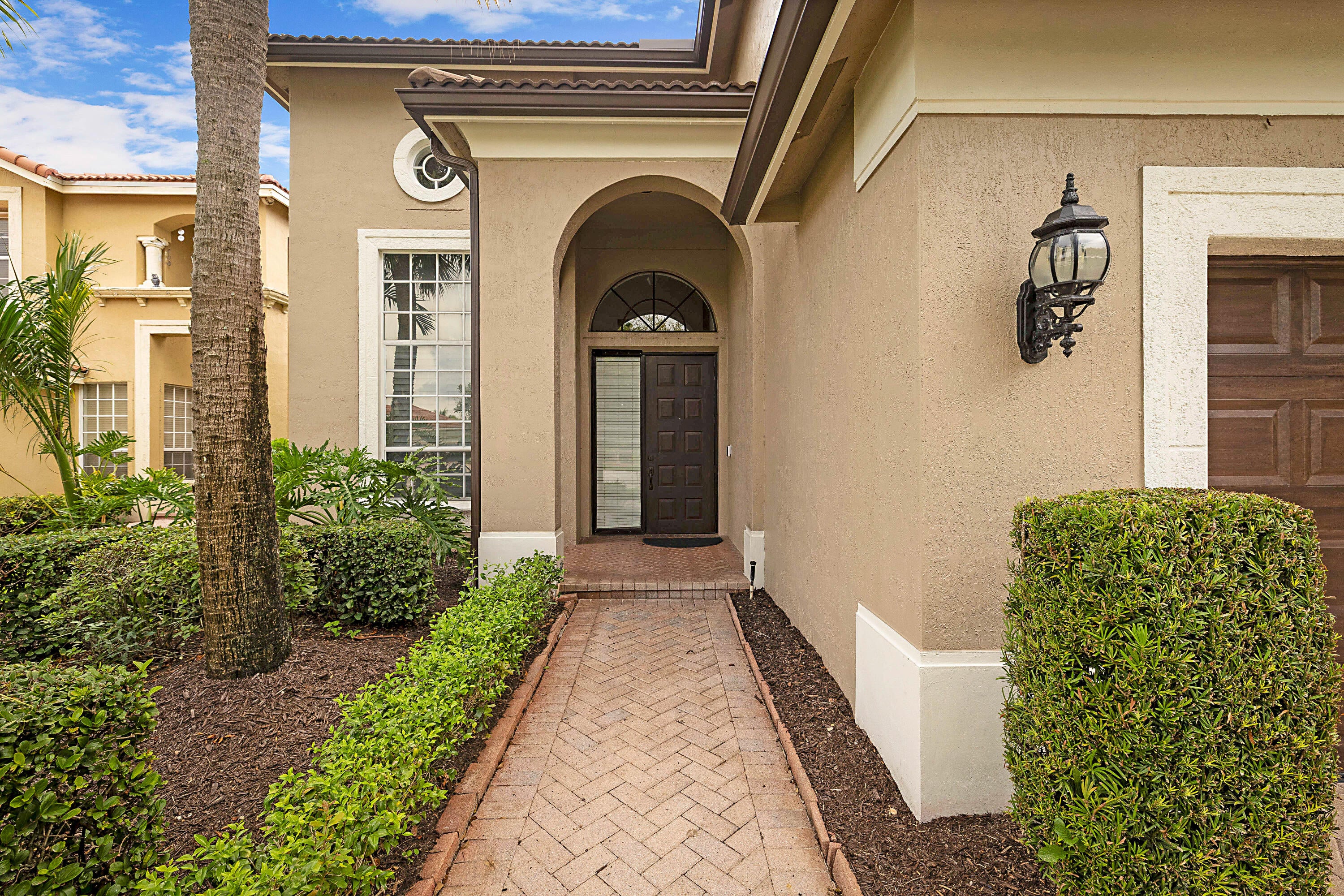 Properties 11065 STONE CREEK Street