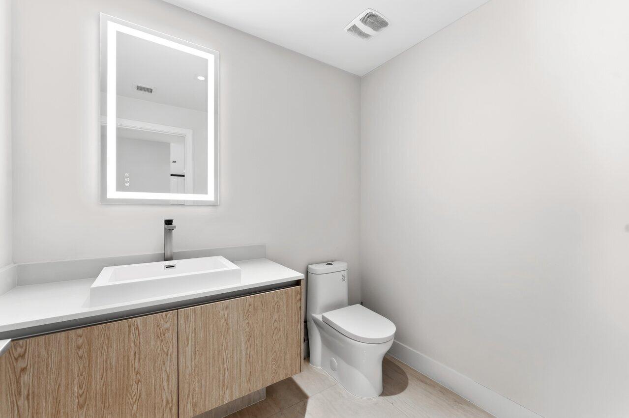 AMRIT OCEAN RESORT & RESIDENCES - Residential