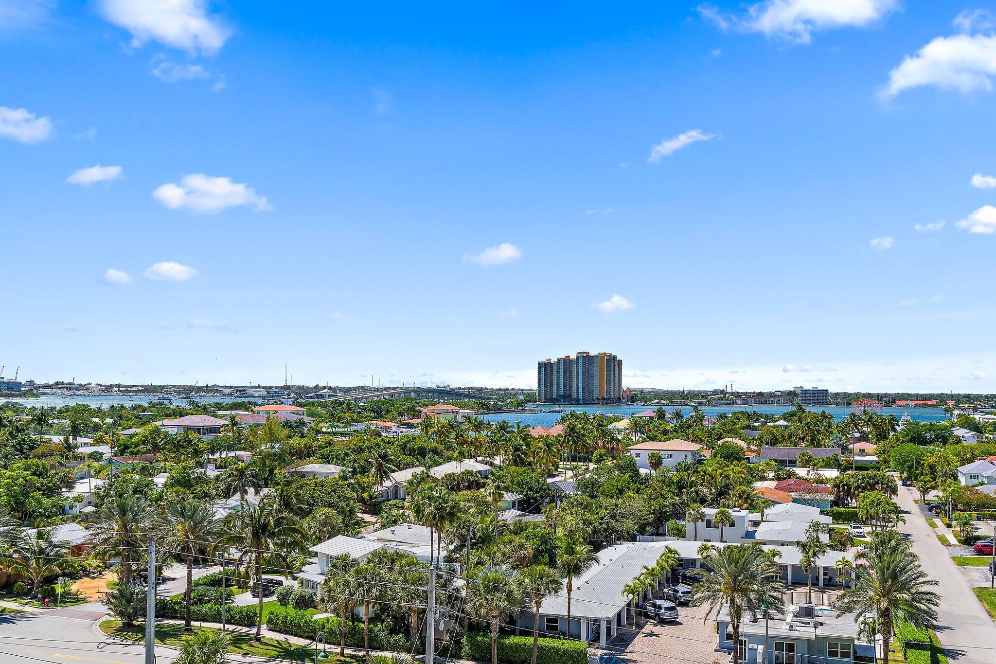 AMRIT OCEAN RESORT & RESIDENCES - Residential