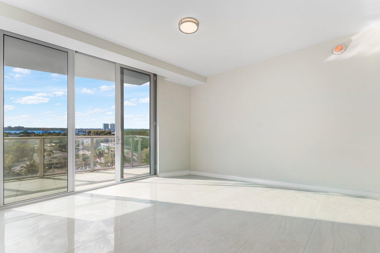 AMRIT OCEAN RESORT & RESIDENCES - Residential