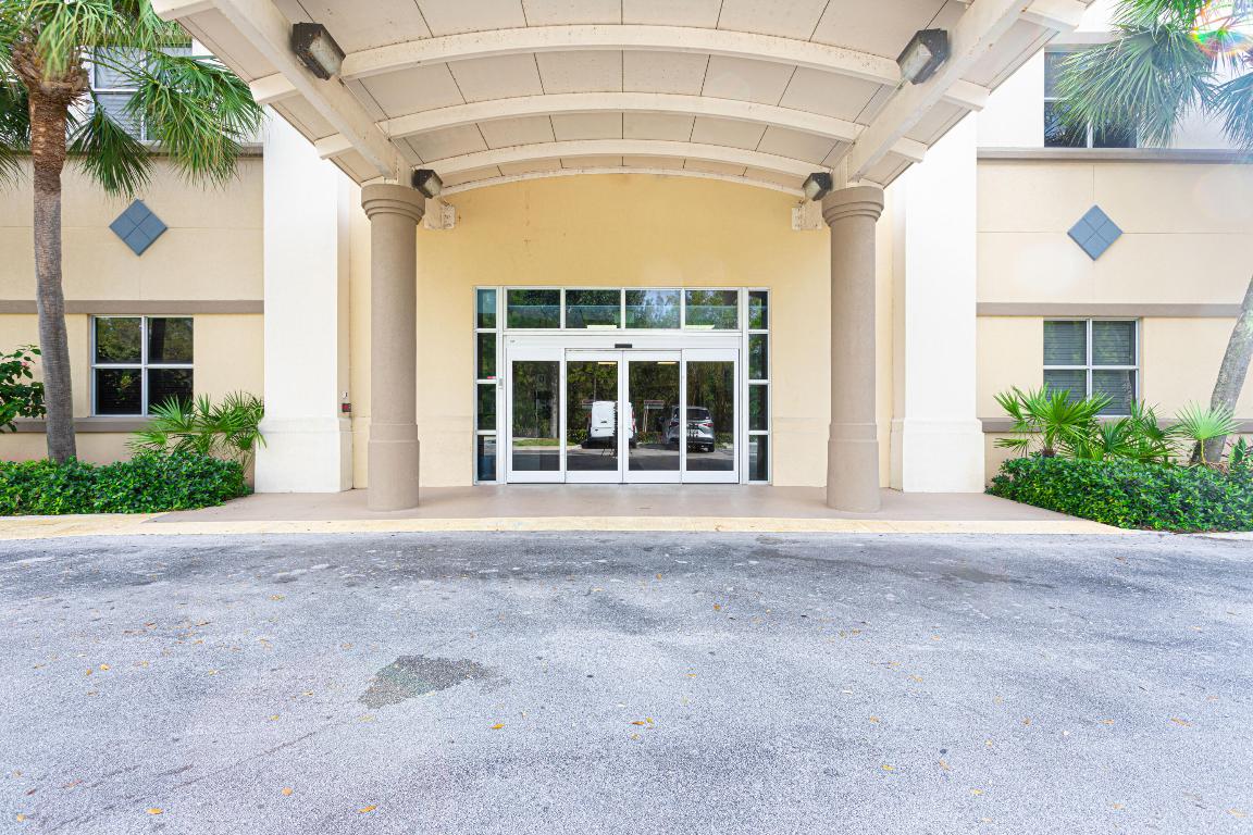 View photos, virtual tours, details... 12959 Palms West Drive W